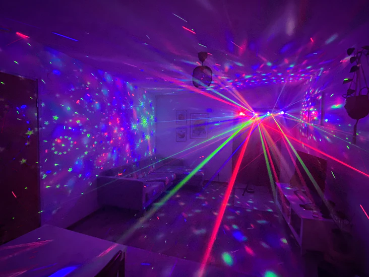 Partyljus (ktv megabar x4)