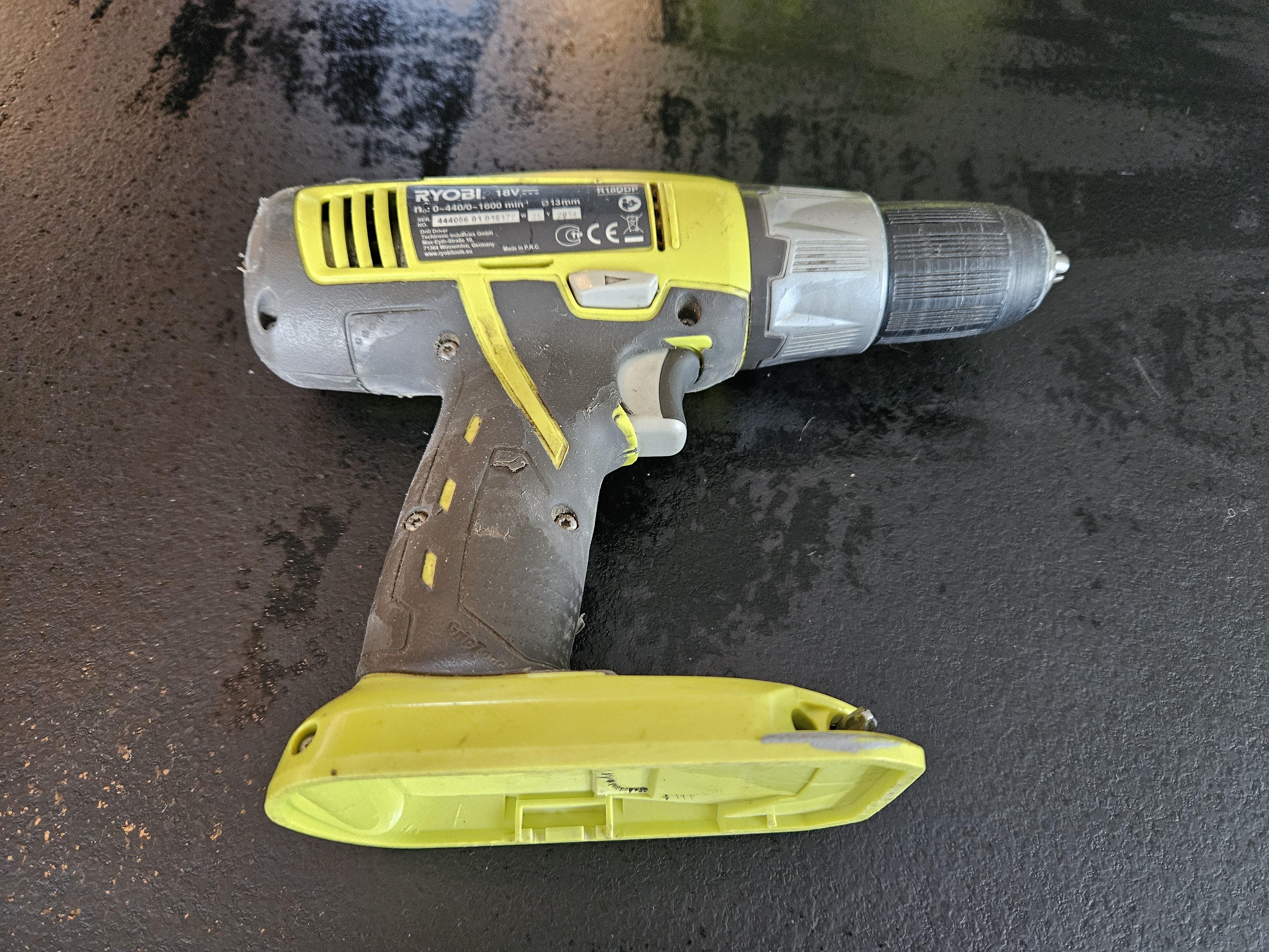 Ryobi borskrutrekker 18 v 45 nm