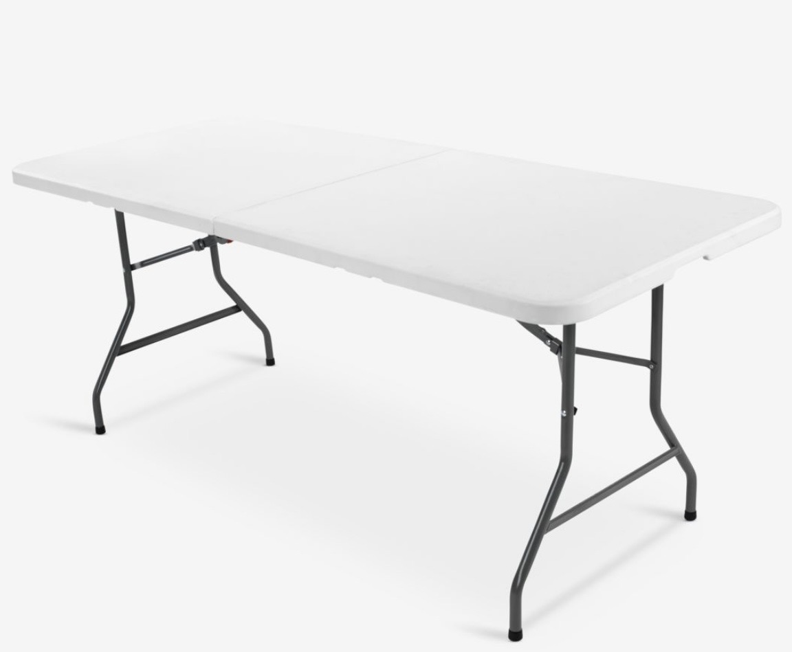 2 bord och 12 klappstolar 