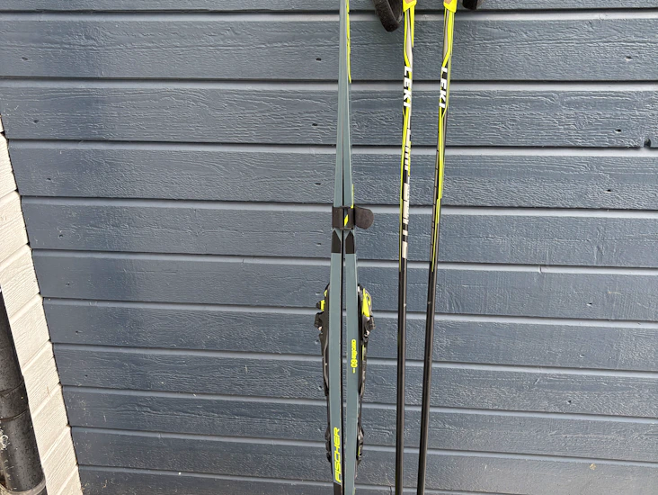 Fischer skøyteskipakke / str 43