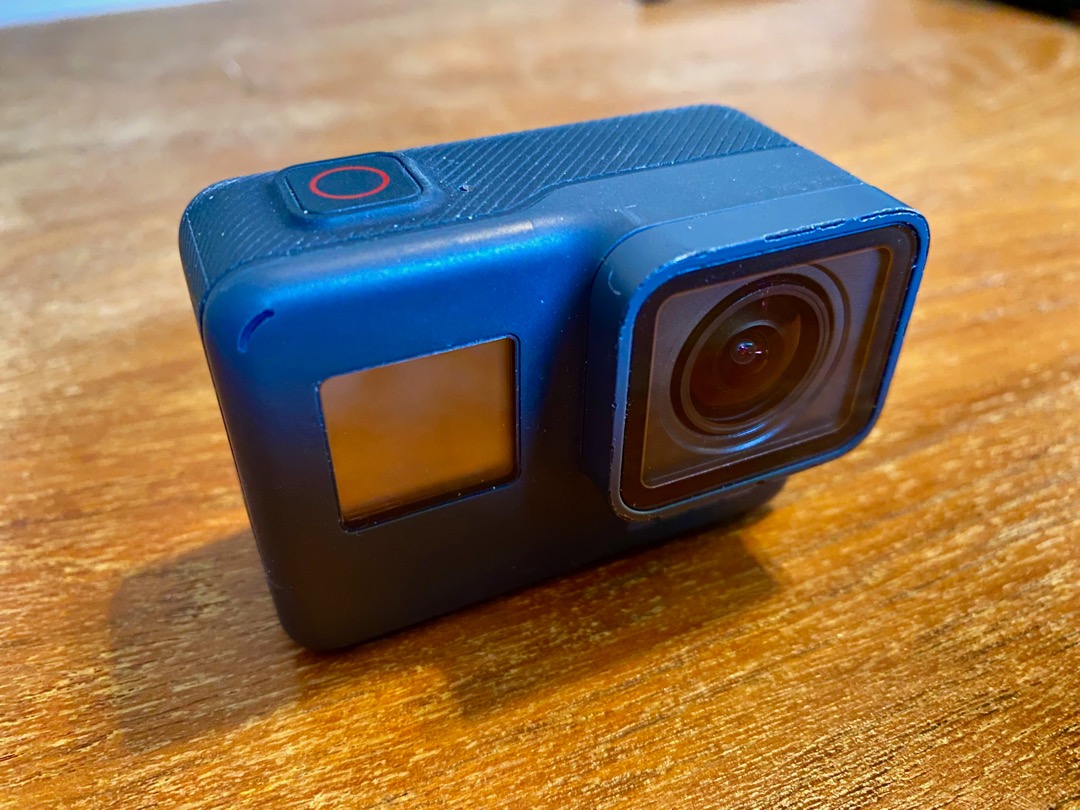 Gopro 5, 32gb, 2 batterier, massa fästen