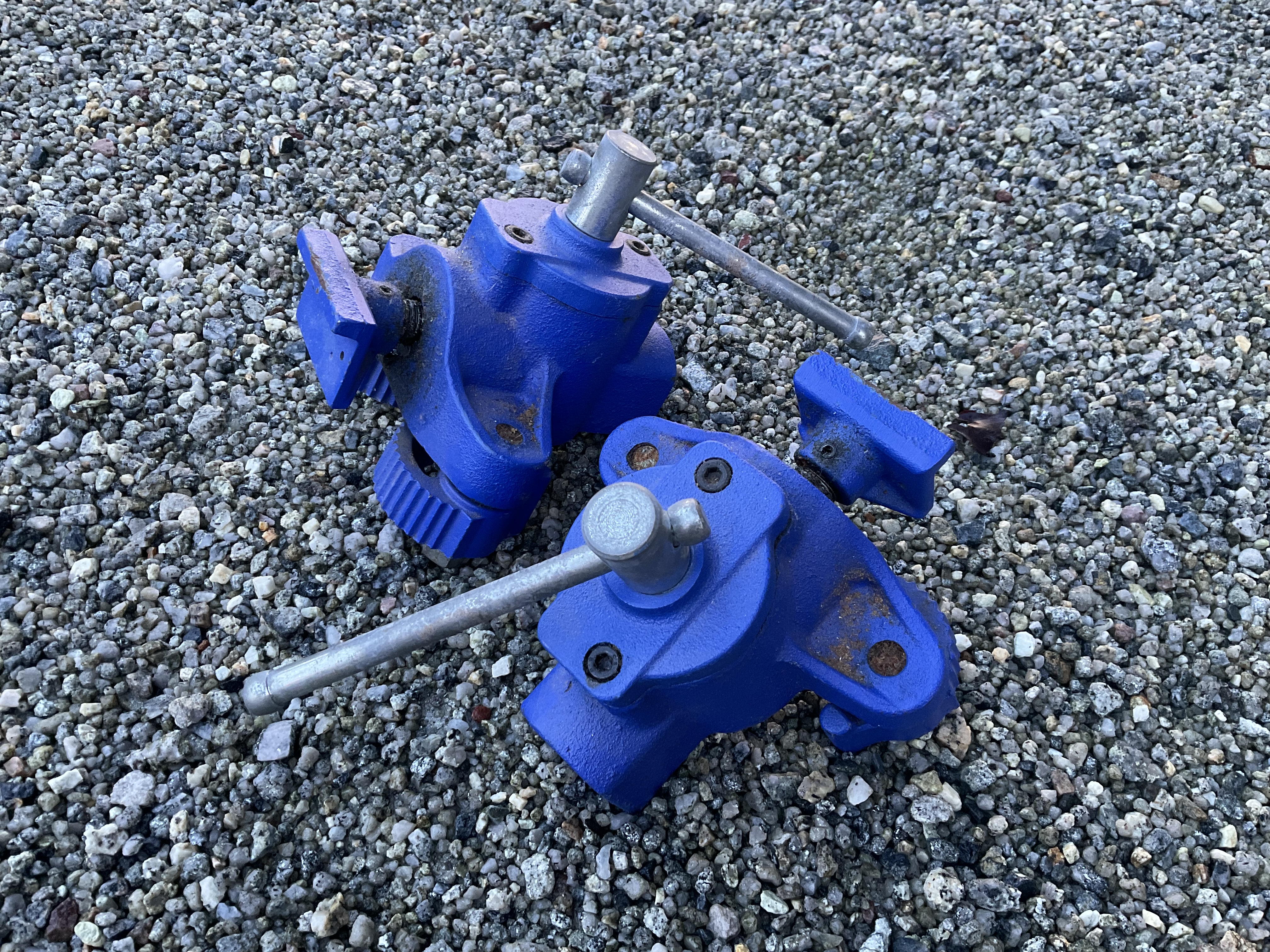 Flooring clamp (pair)