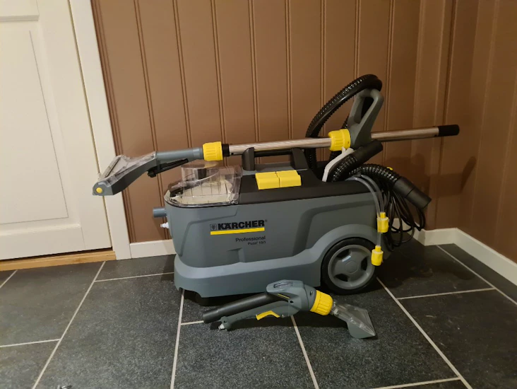 Teppe/ tekstil renser leies ut