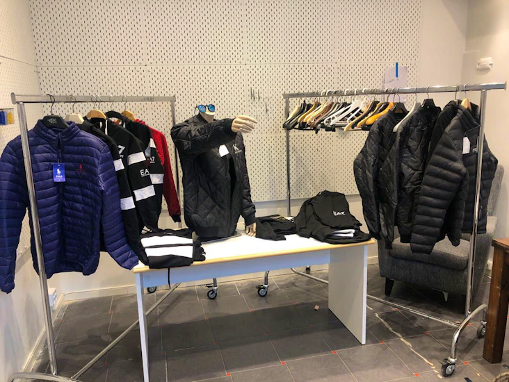 Klädställning 2 st klädhäst