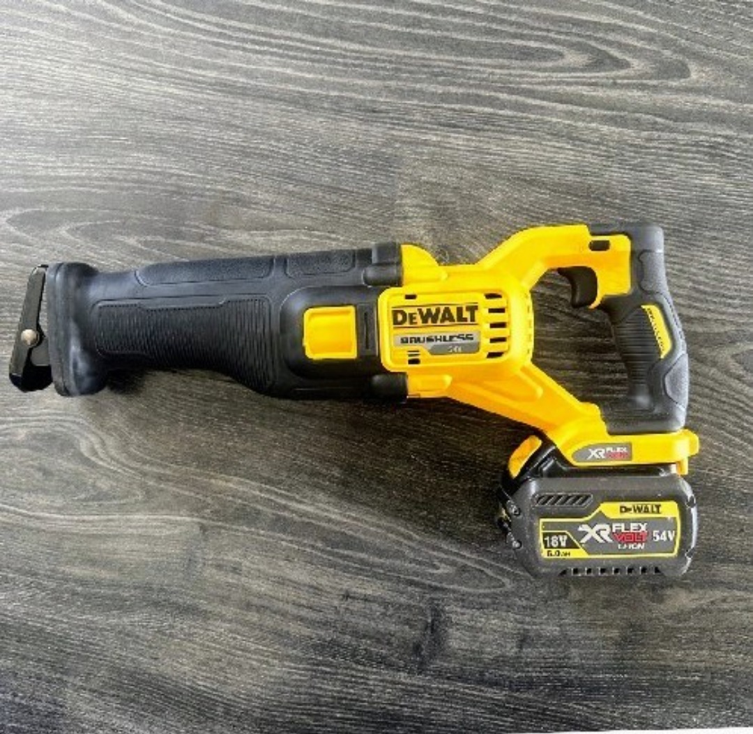 Dewalt tigersåg 54v