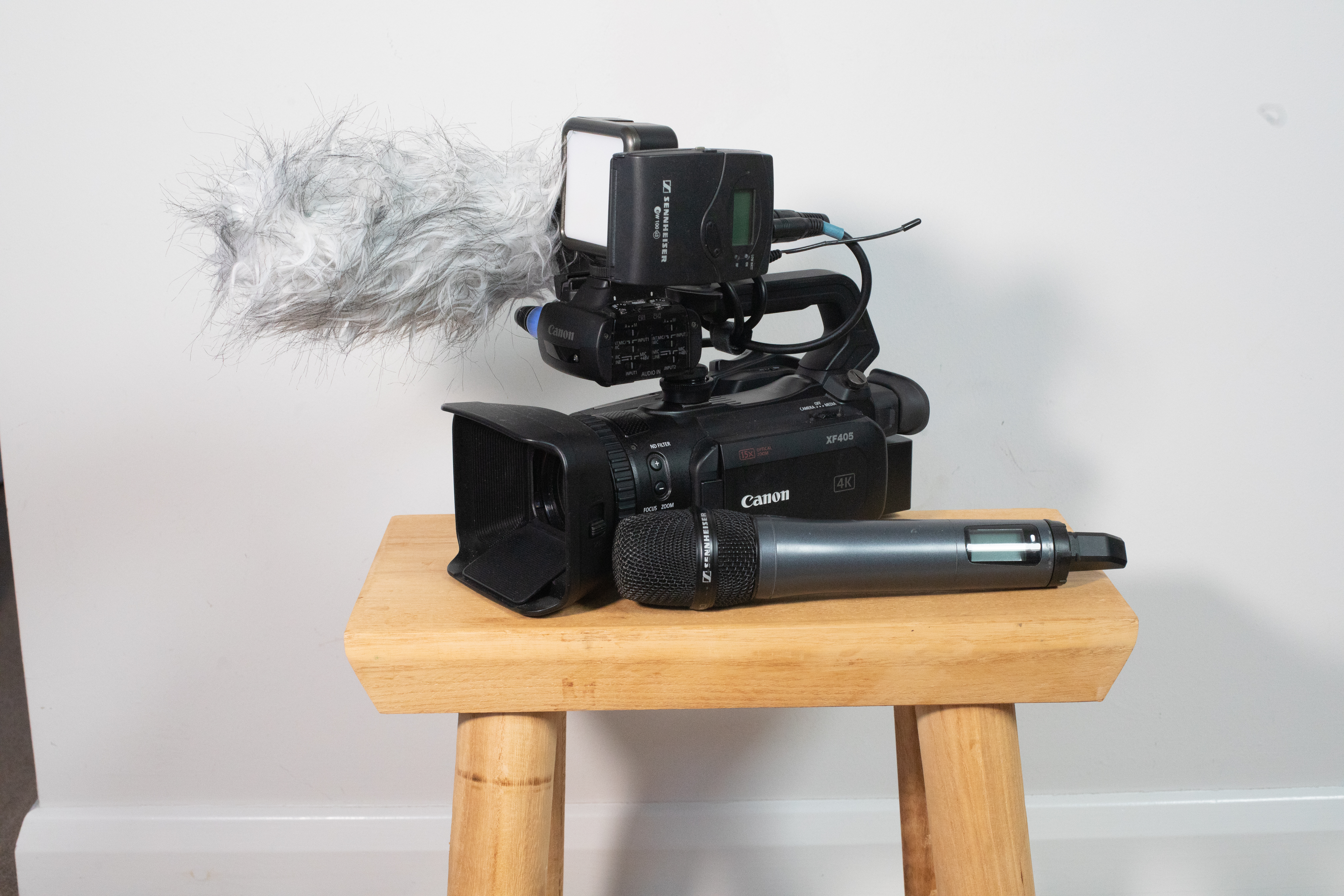Canon xf405 camcorder reporter kit
