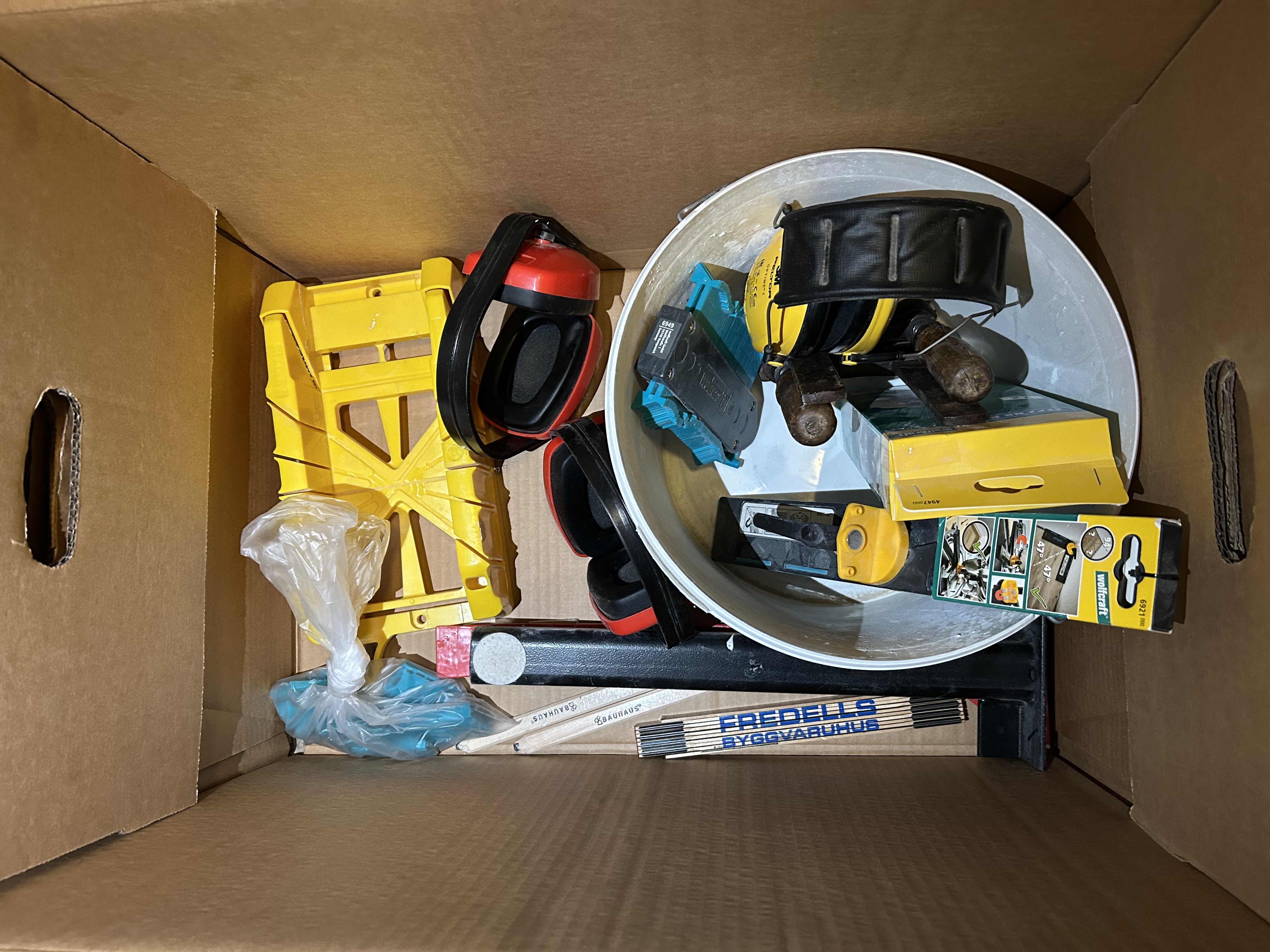 Golvläggningsverktyg