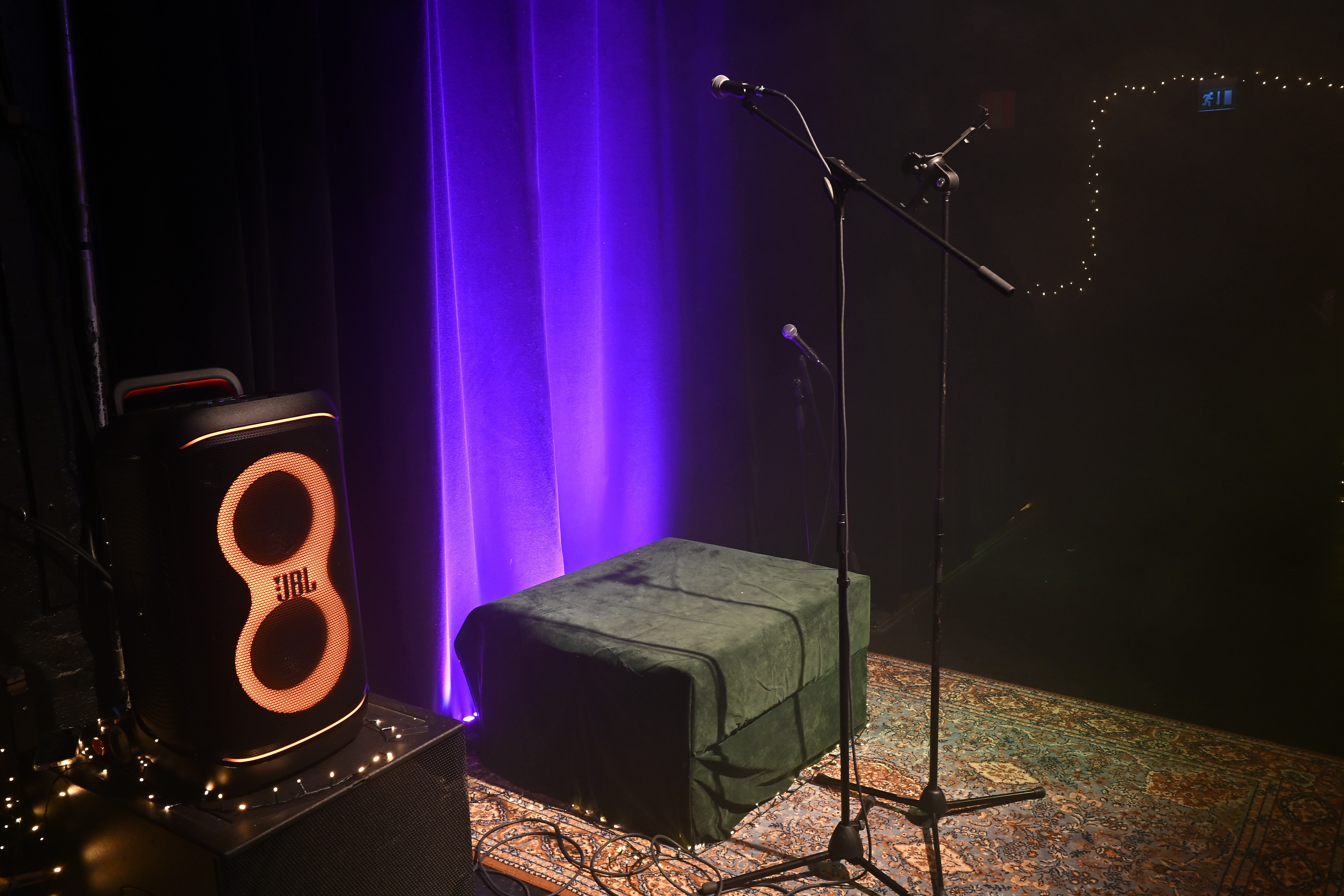 Partykit med ljud, ljus och rök