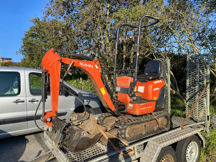Kubota k008-3 minigraver