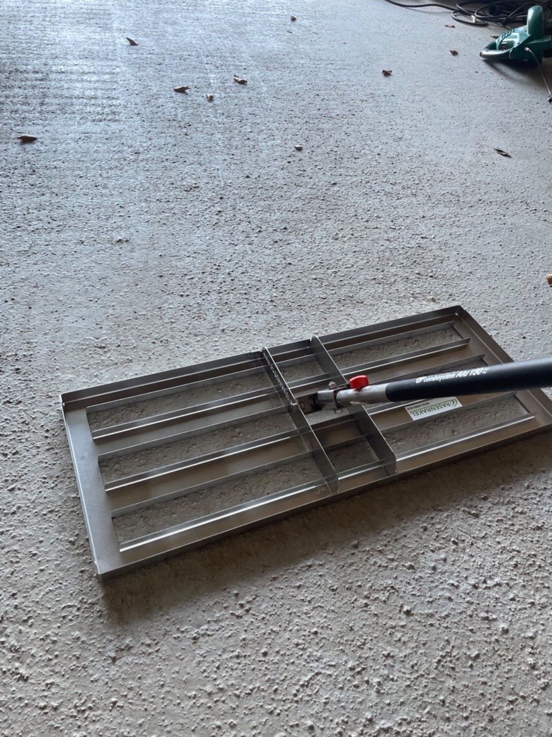 Toppdress rake / dressrive