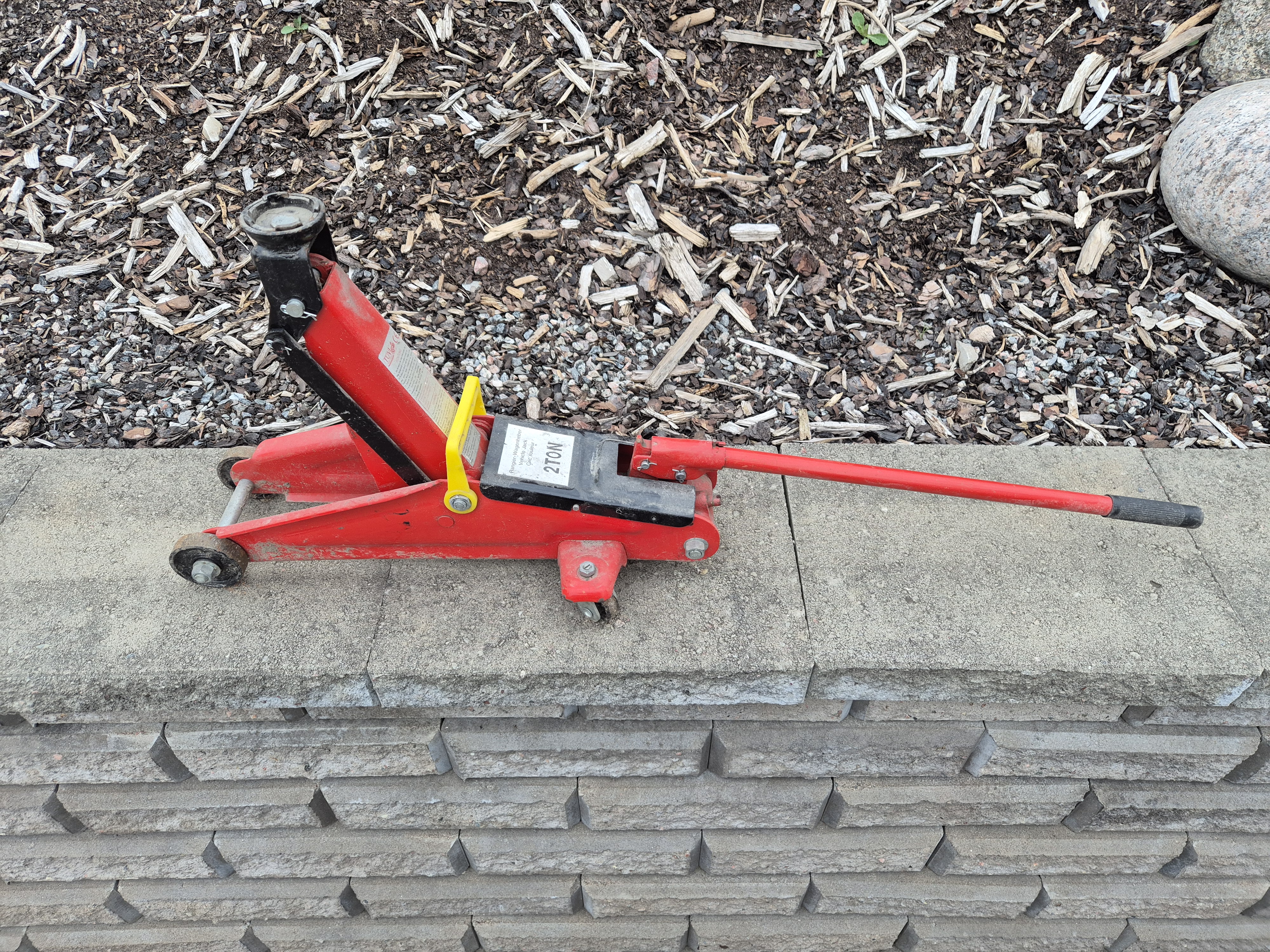 2 tons domkraft