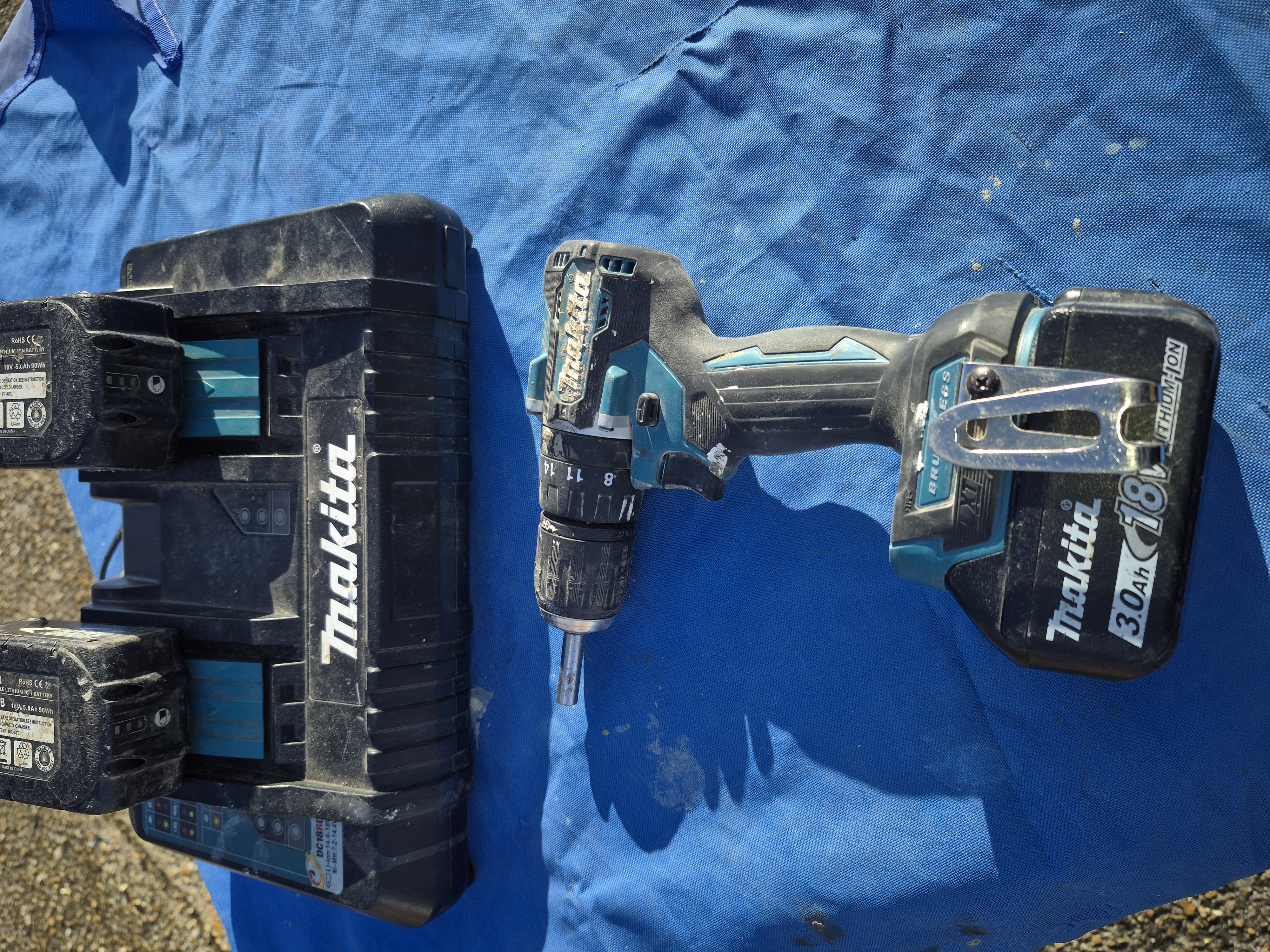 Makita cordless hammer drill