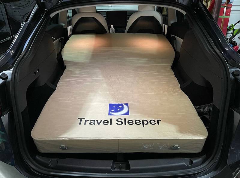 Tesla travel sleeper madrass