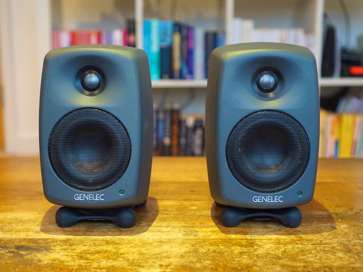 Genelec 8020d active studio monitor - pair