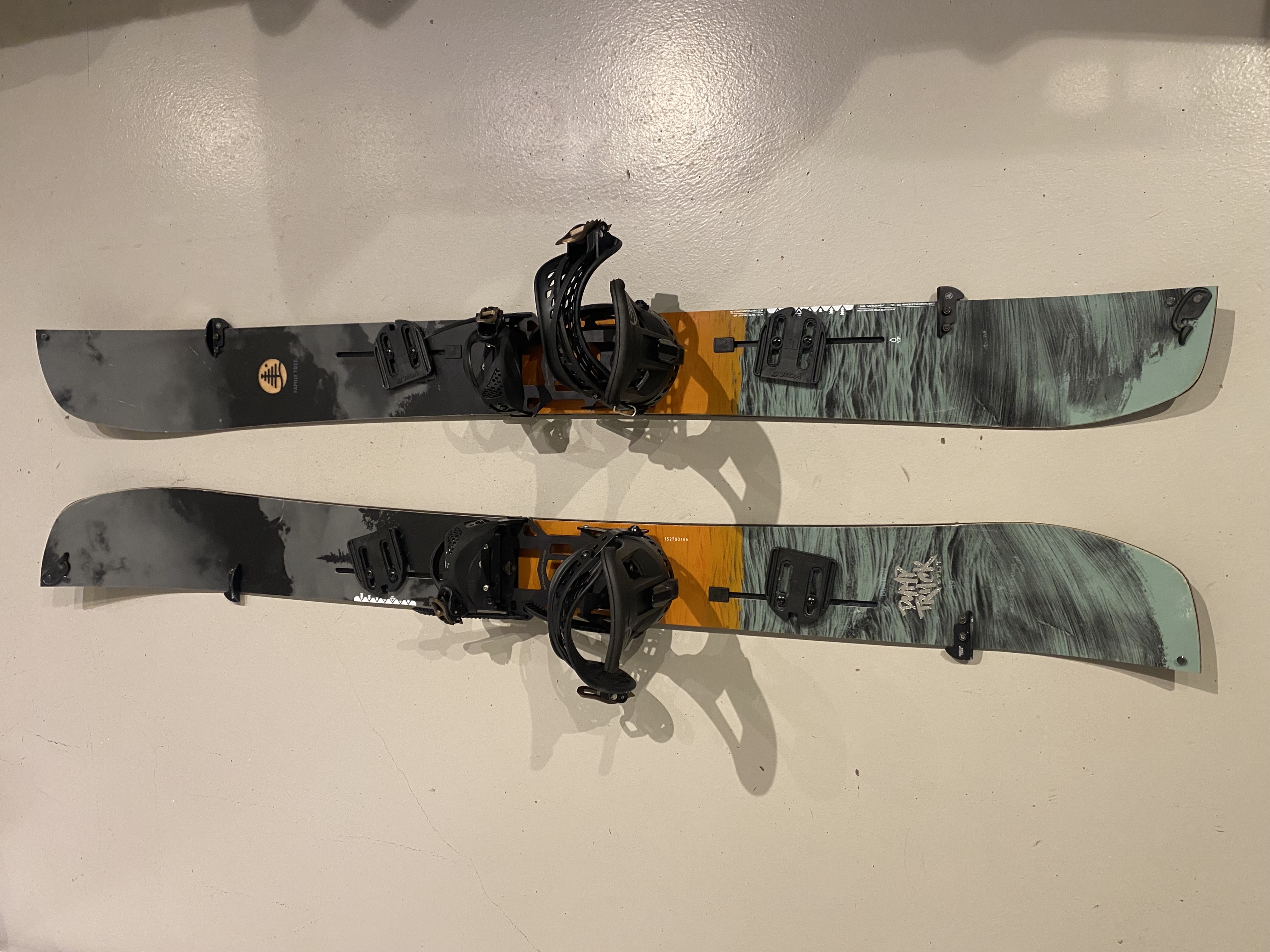 Burton family tree splitboard til utleie (med utstyr)