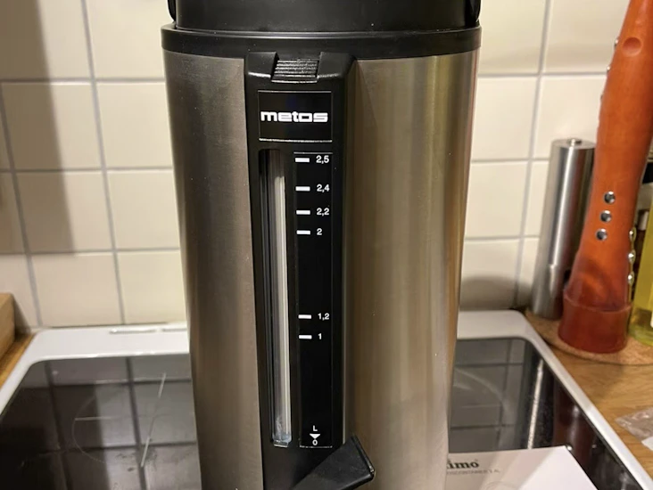 2 stk. helt nye metos/animo termobeholdere (2,4l) – perfekt til fest!