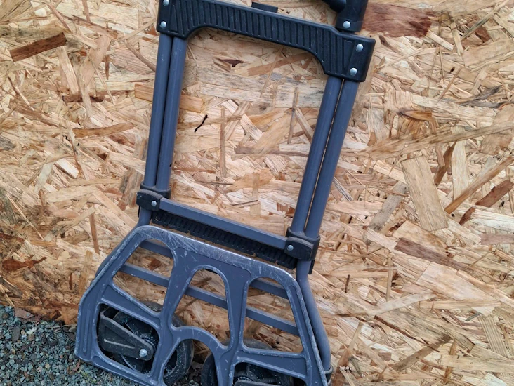 Sammenleggbar tralle