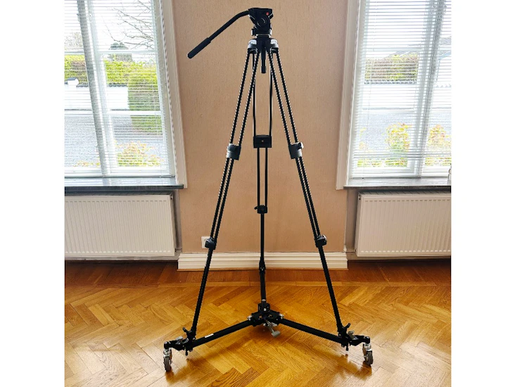 Manfrotto dolly 181b / tripod 525mvb / 501hdv