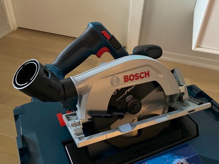 Bosch sirkelsag gks 18v-57-2 til leie