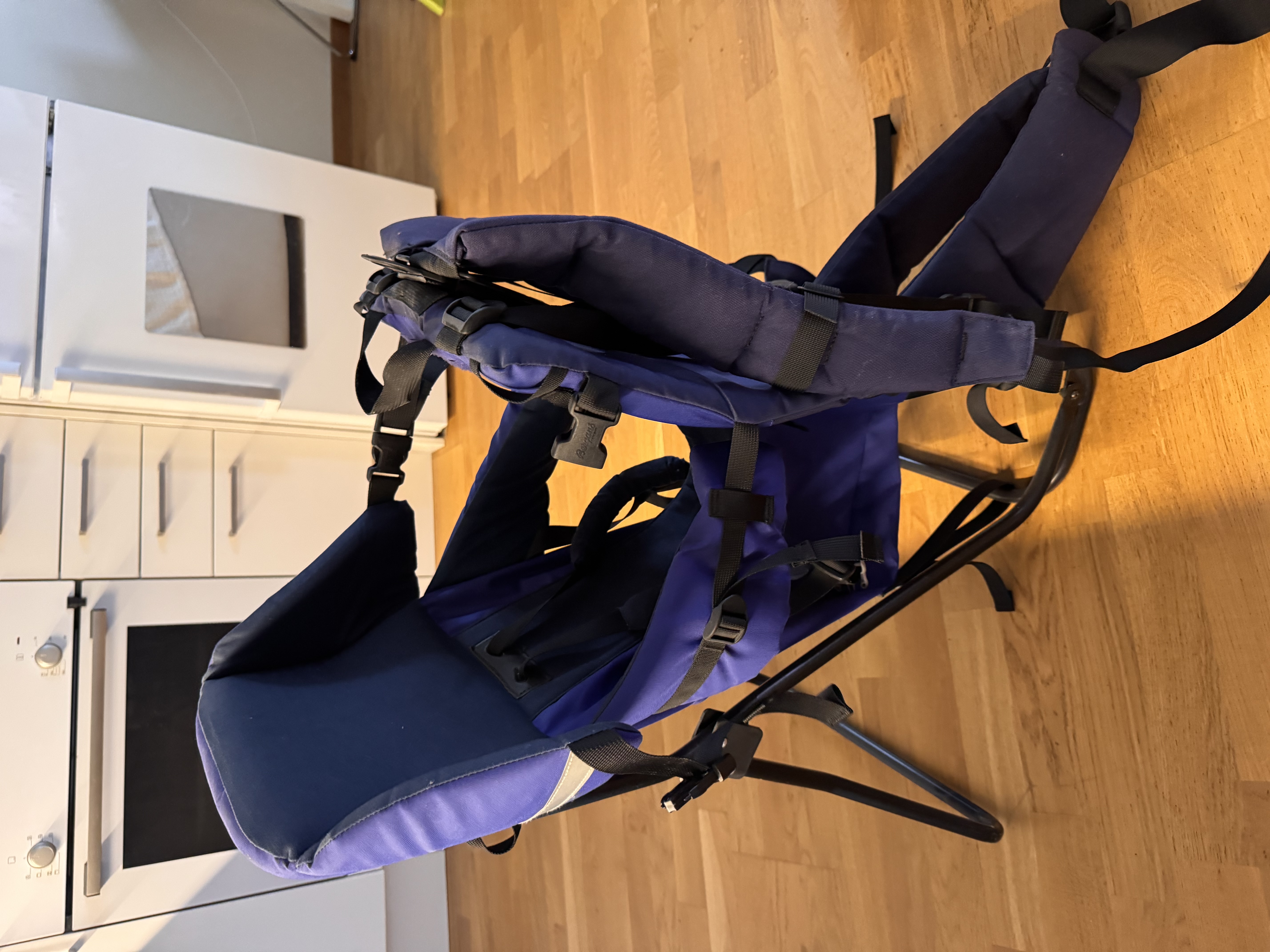 Bärstol / bärryggsäck från bergans