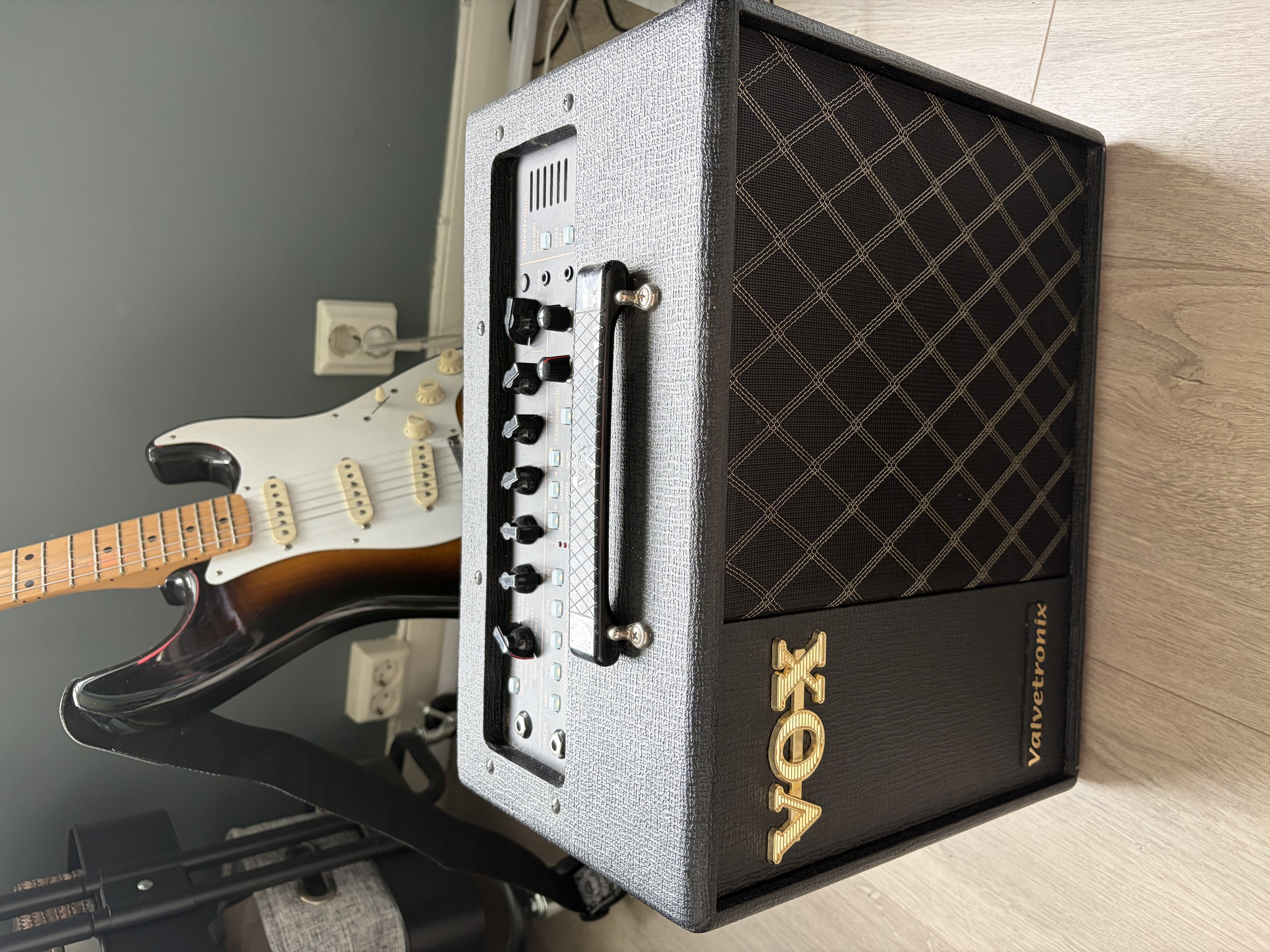 Vox valvetronix vt20x gitarforsterker – perfekt til øving og hjemmebruk