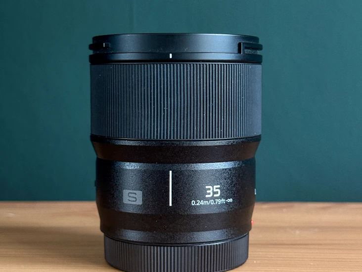 Panasonic lumix s series 35mm f1.8