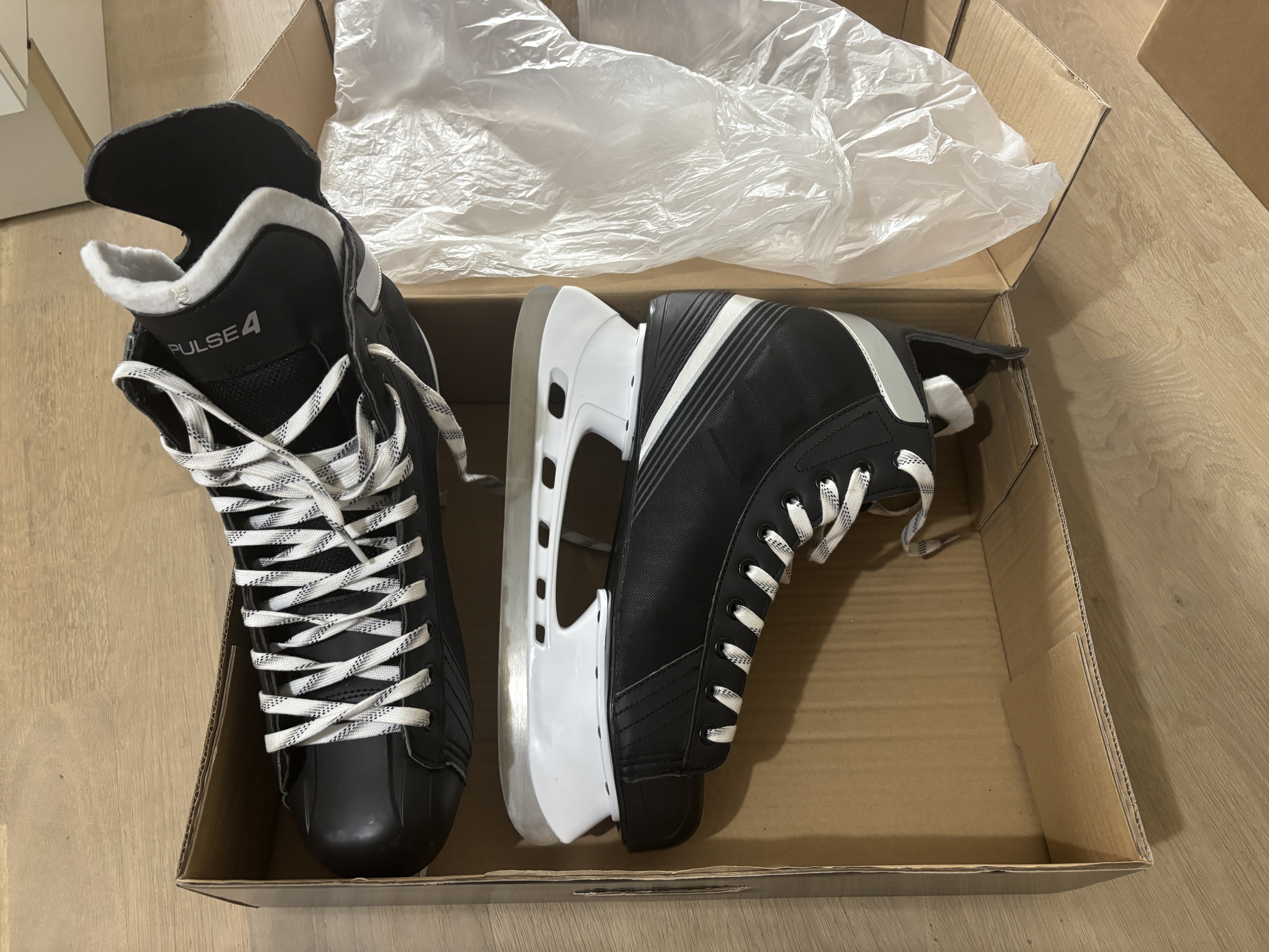 Skridskor stl 47 (iceskate pulse 4.0)