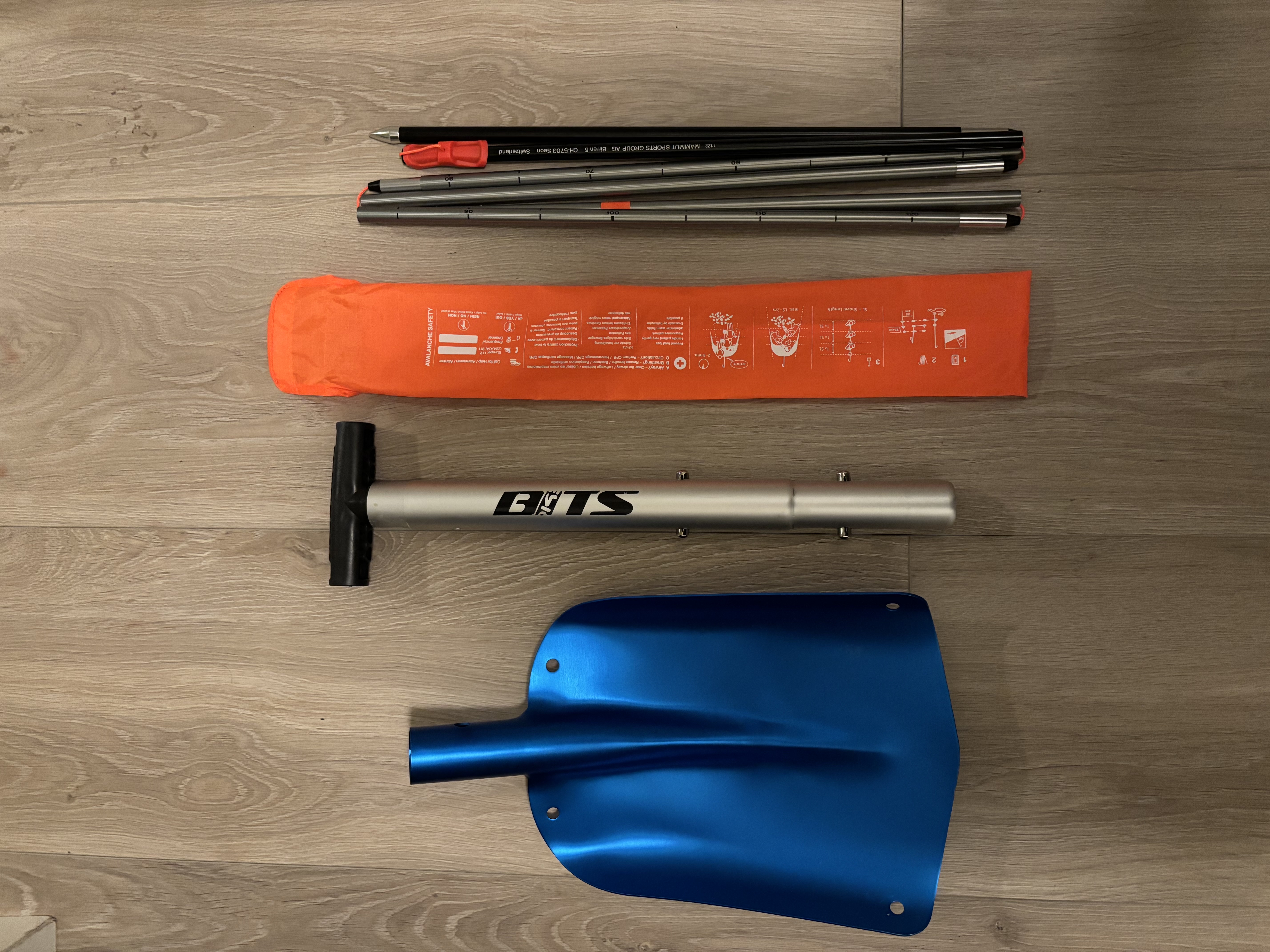 Snøspade og søkestang 240