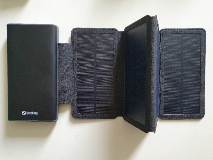 Powerbank med solcellsladdning