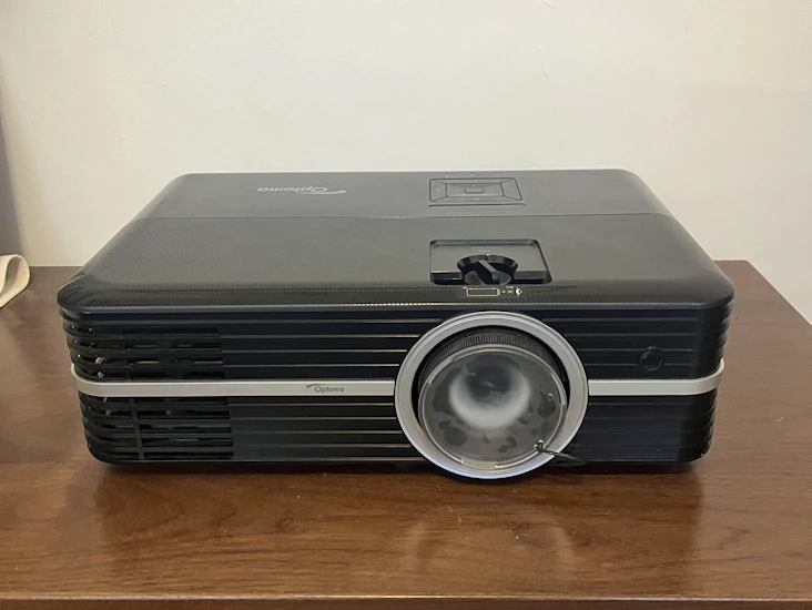 Optoma 4k uhd projector