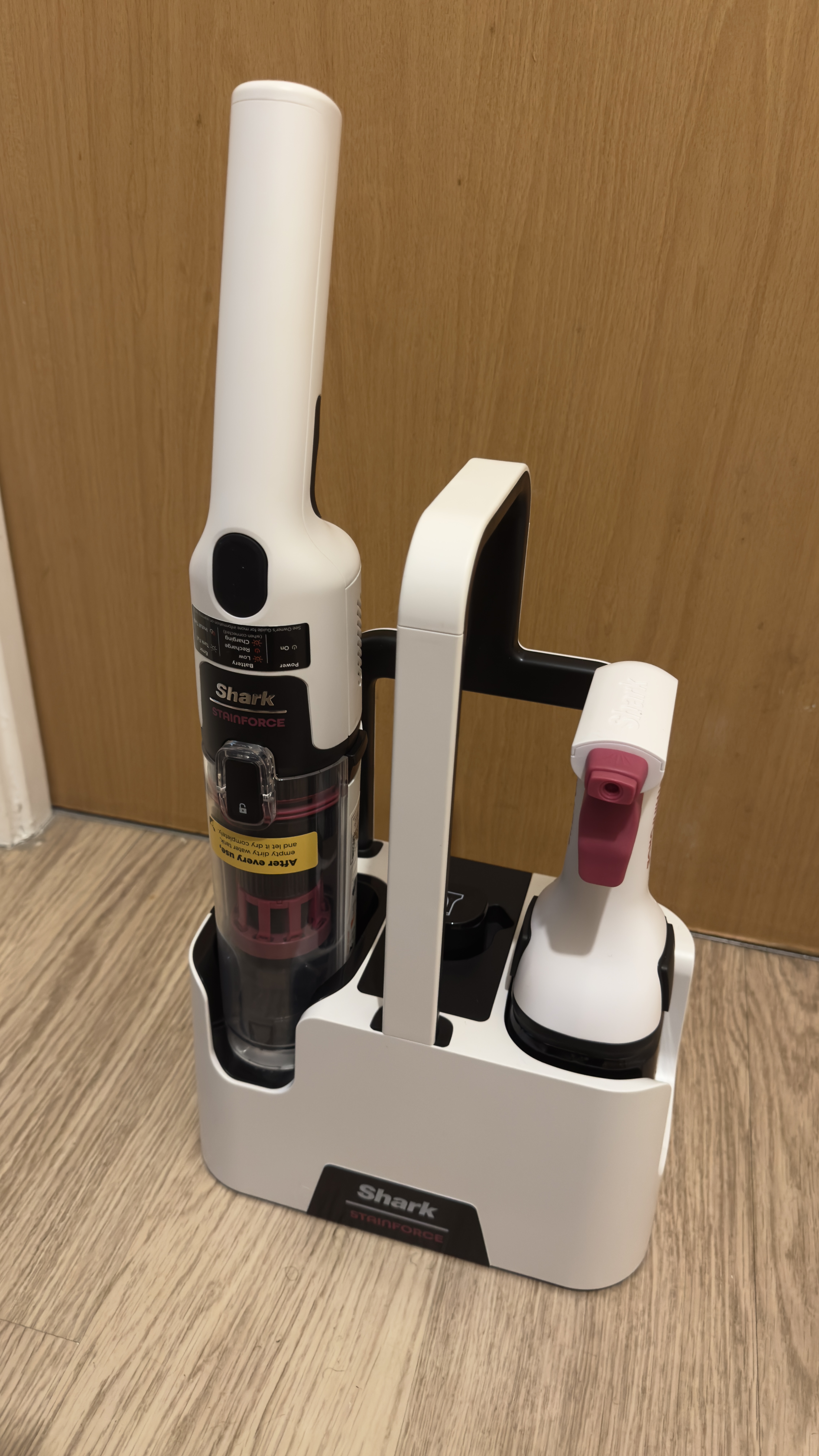 Shark stainforce  cordless spot cleaner