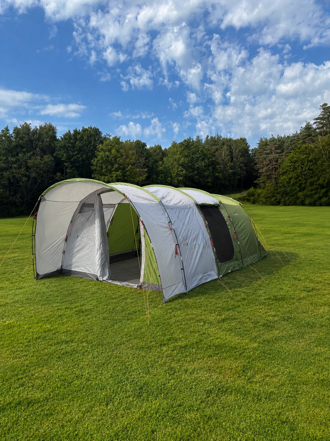 Easy camp palmdale 600 – rymligt familjetält för 4–6 personer