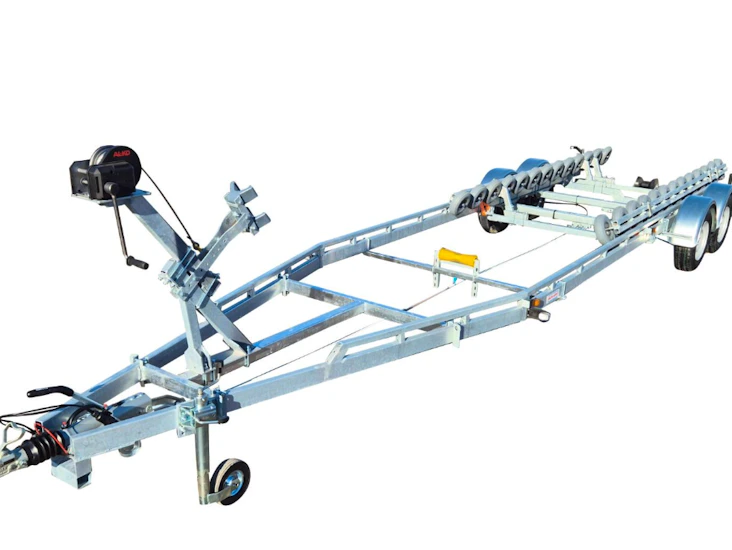 Bålsta släp båttrailer reg-3500fs för båtar 7-9m & 2730kg