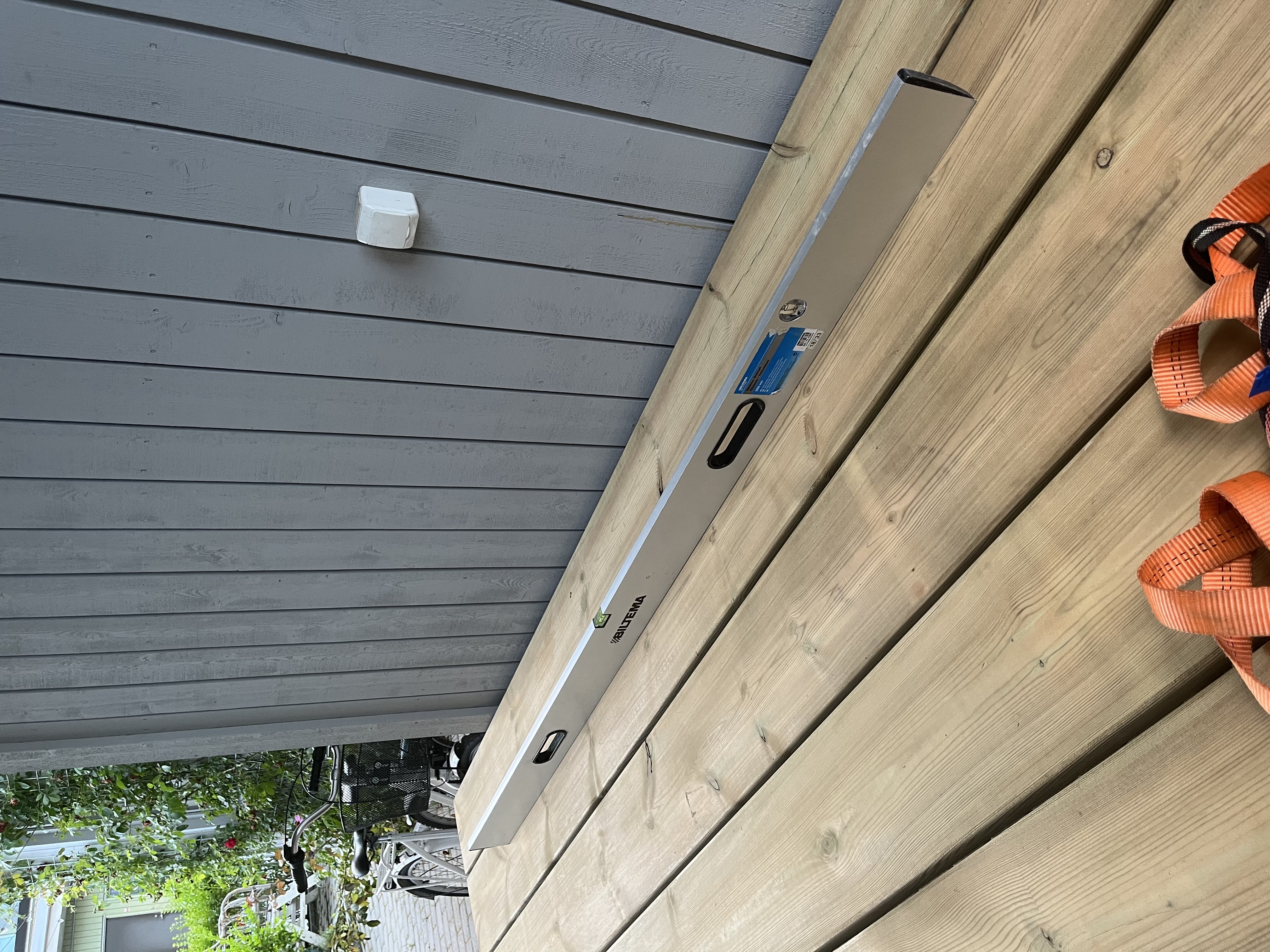 2 meter långt vattenpass