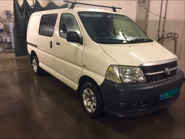 Toyota hiace