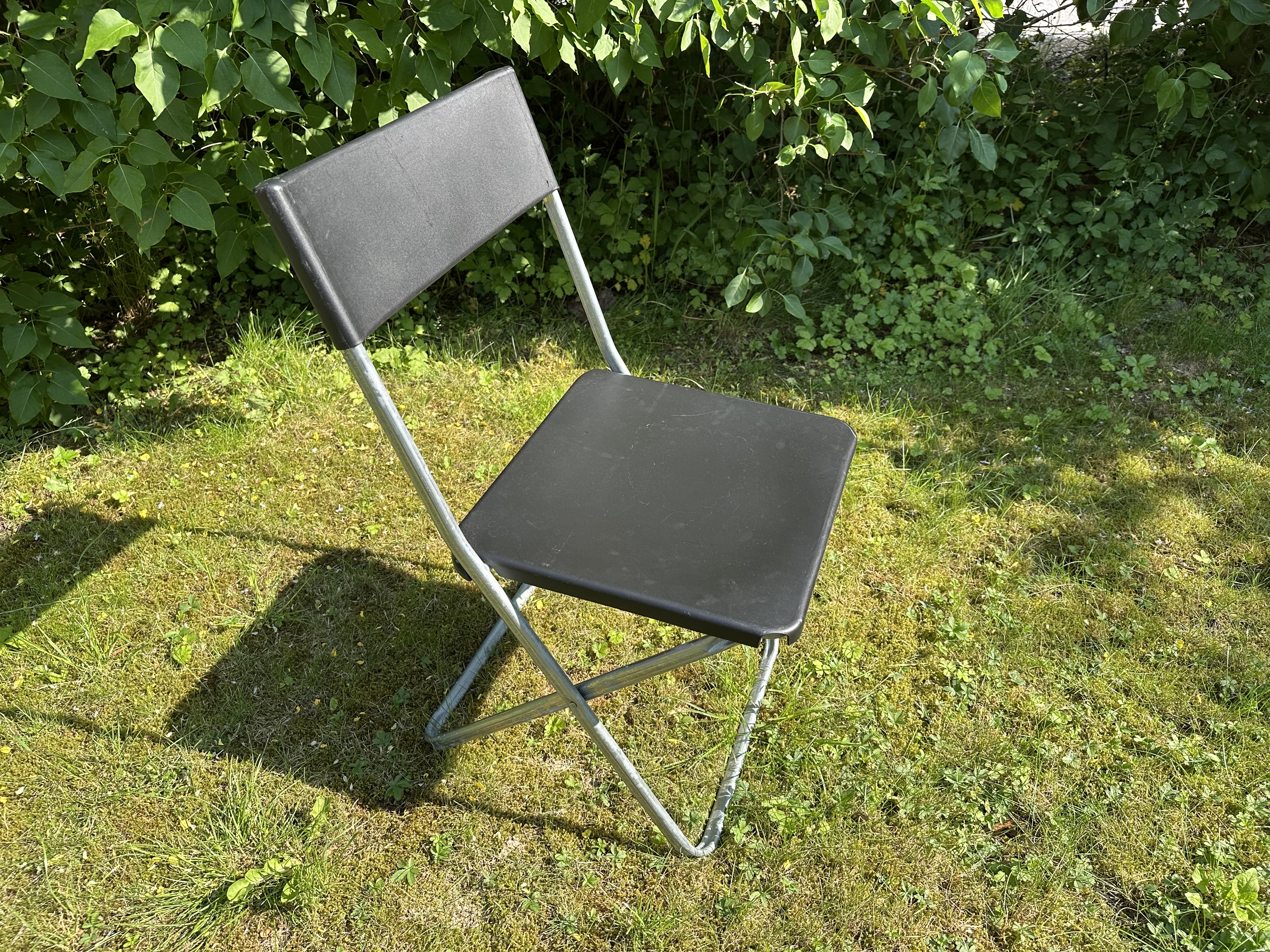 15 klappstolar i gustavsberg 