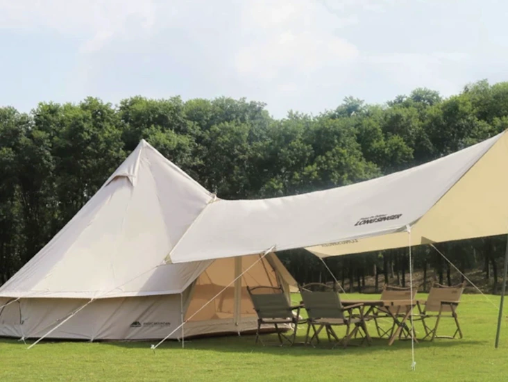 Nice tent for 10 people / glampping
