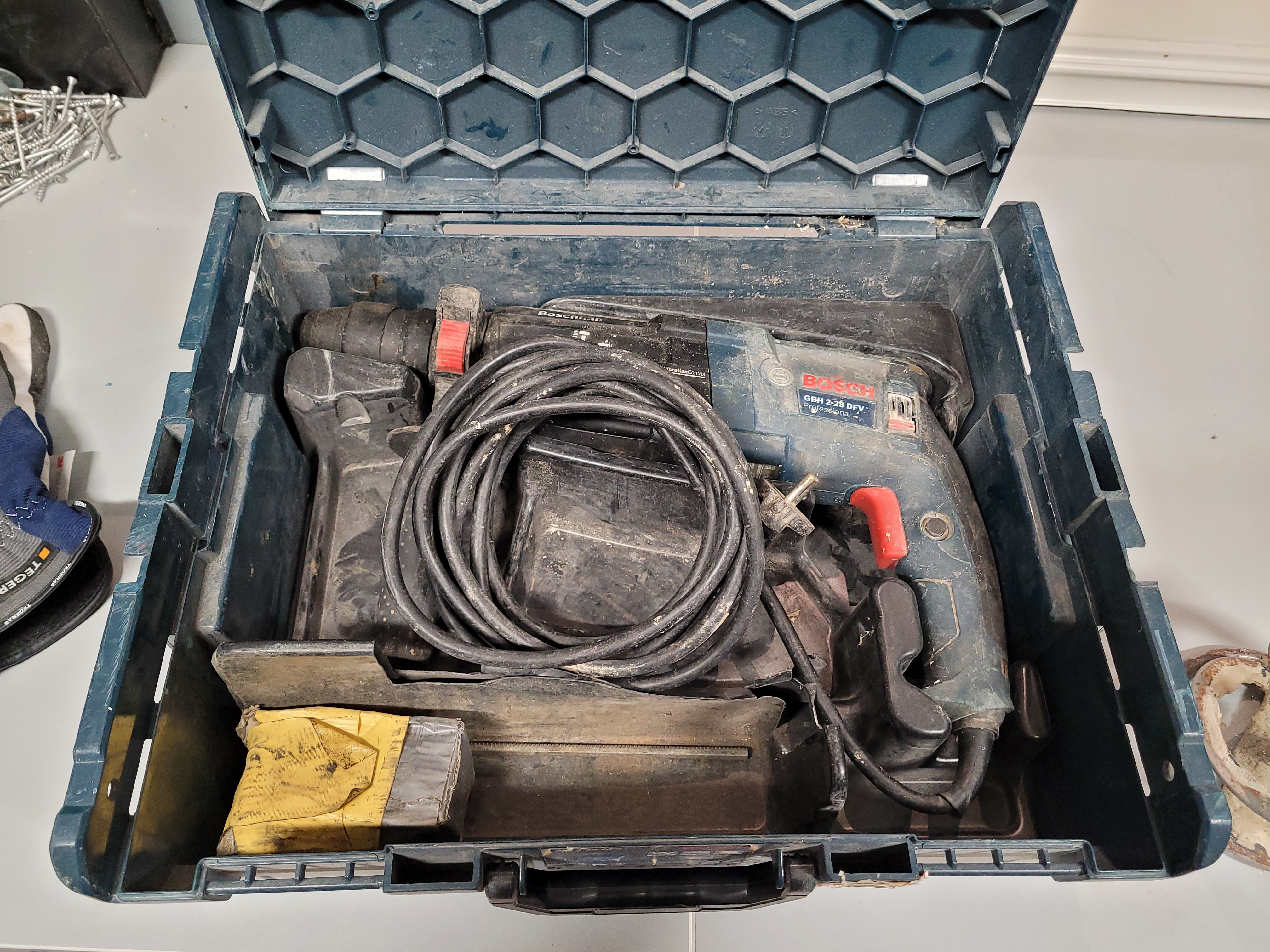 Kraftig bosch slagborrmaskin