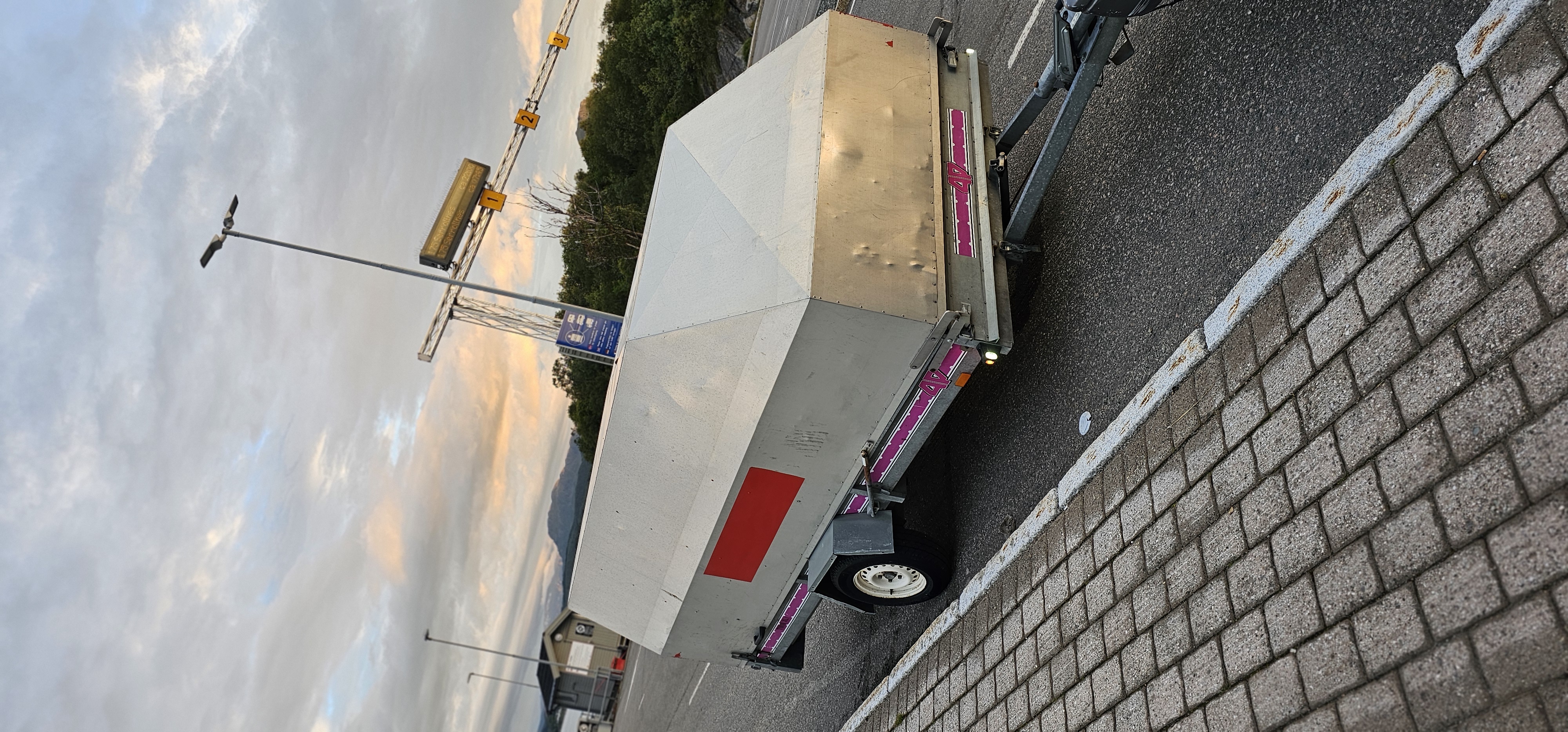 Kapell henger m/tipp