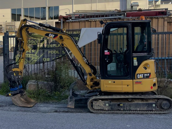 Minigrävare cat 303 3,5 ton
