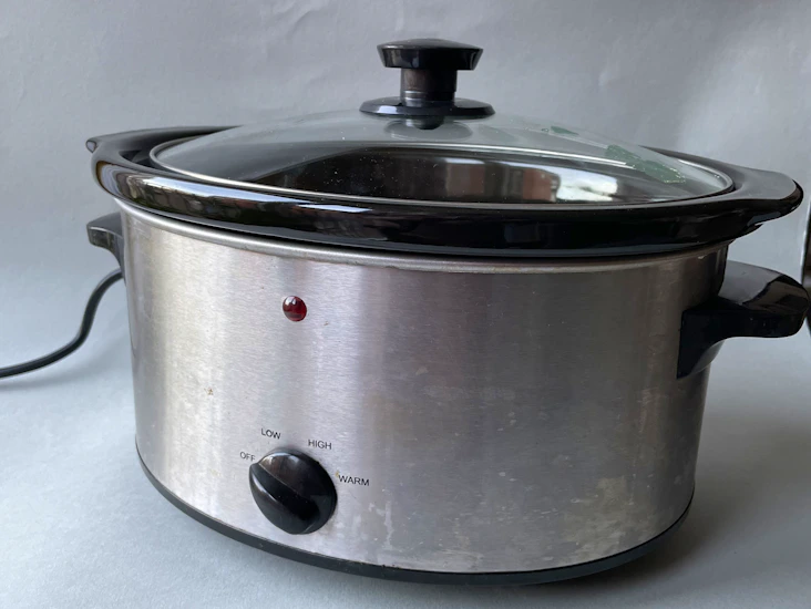 3.3 litre stainless steel slow cooker 3 settings