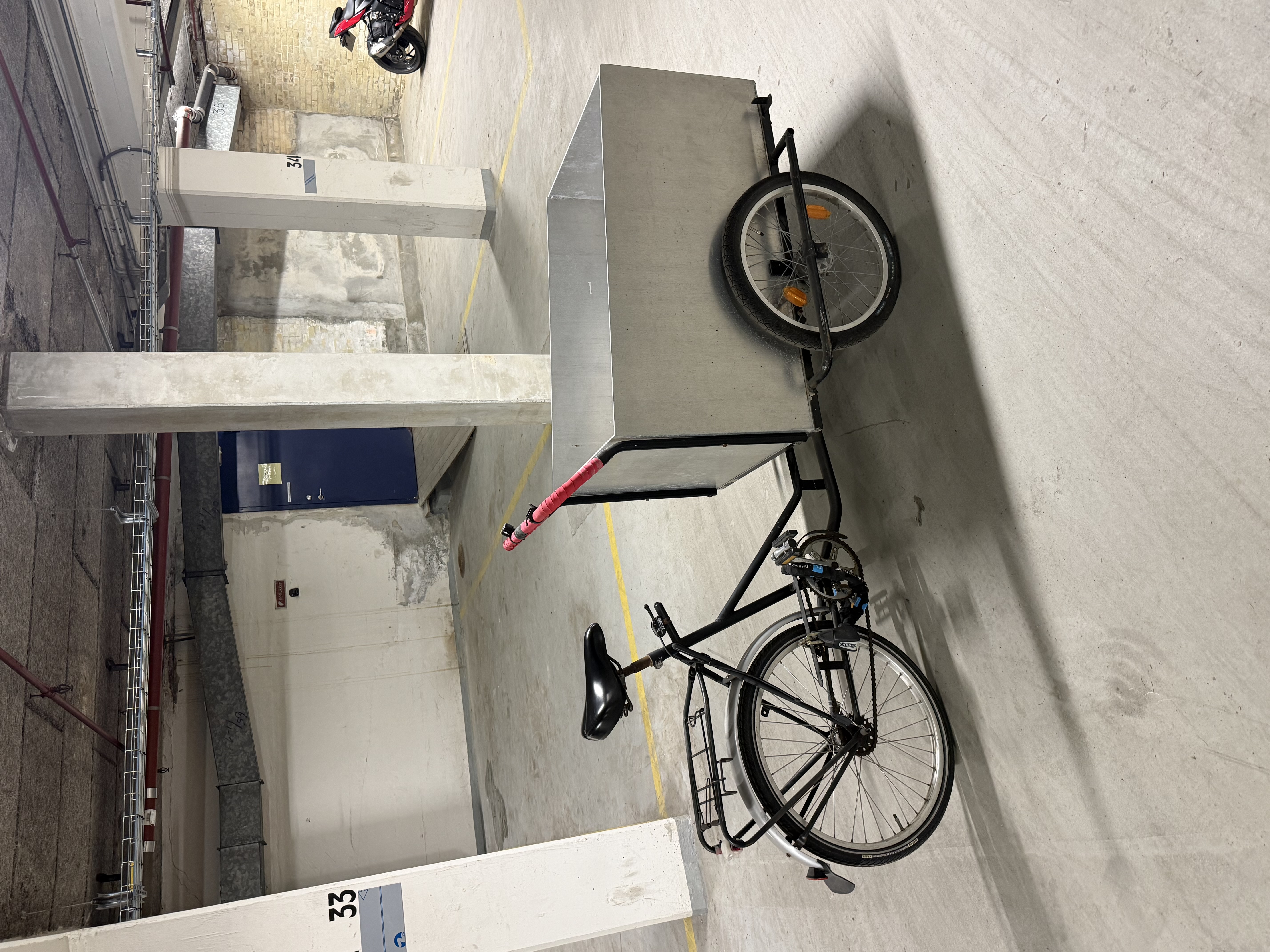 Ladcykel med stor kasse – perfekt til transport