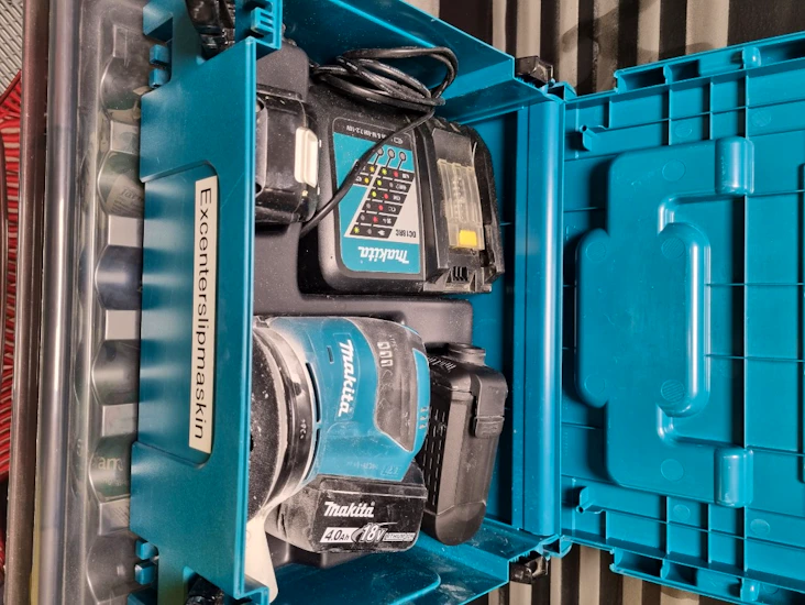 Makita excenterslip
