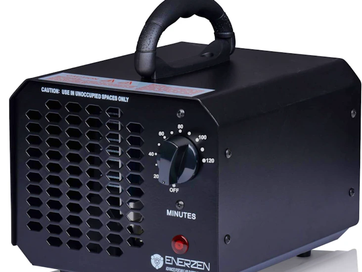 Mini ozone generator