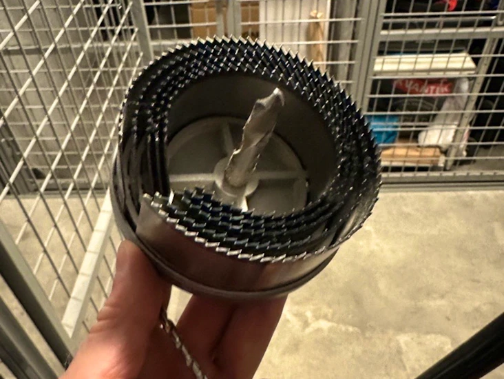 Hålsåg / håltagare