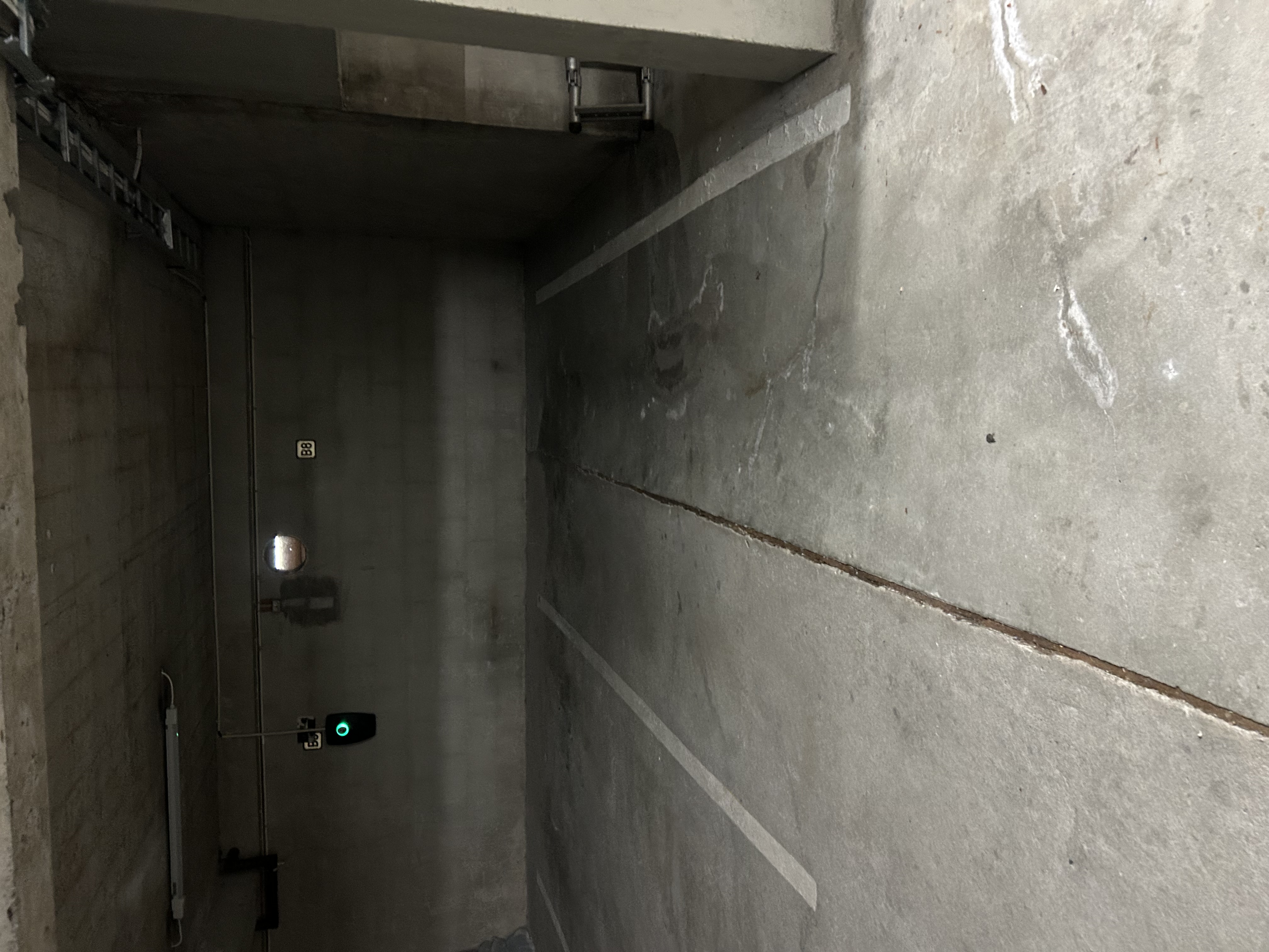 Innendørs parkeringsplass