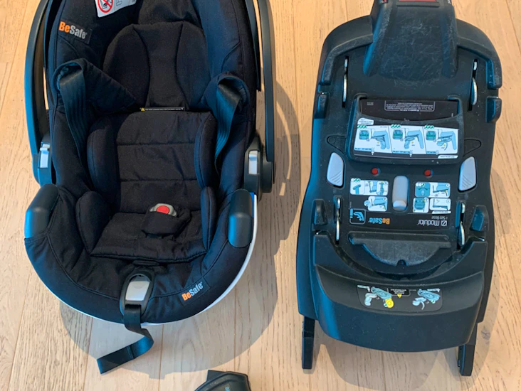 Besafe bilsete med base