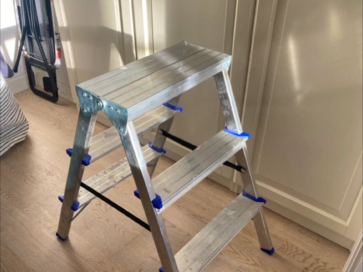 3-trinns gardintrapp