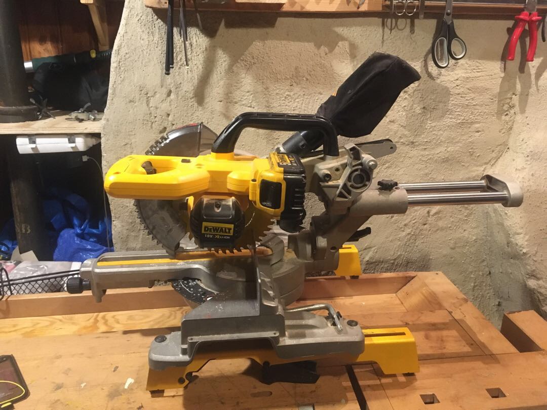 Dewalt 18v kap- & gersåg 