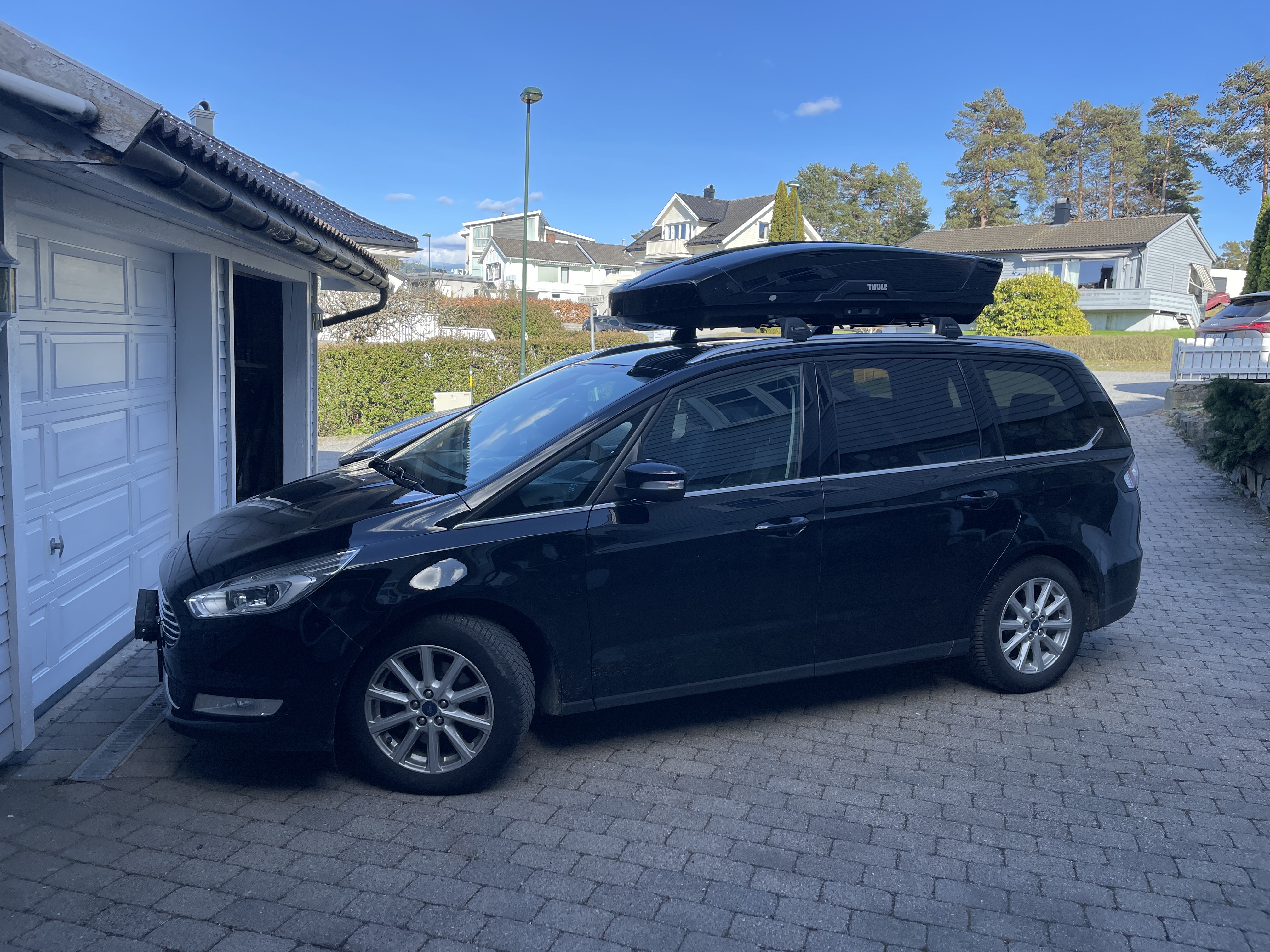 Thule-takboks (stor!)